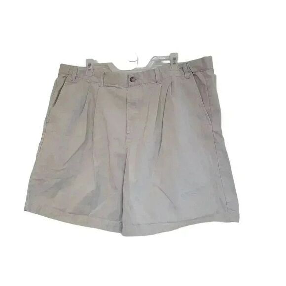 Eddie Bauer Men's Light Gray Cotton Chino Shorts EUC sz 40 - Picture 1 of 4